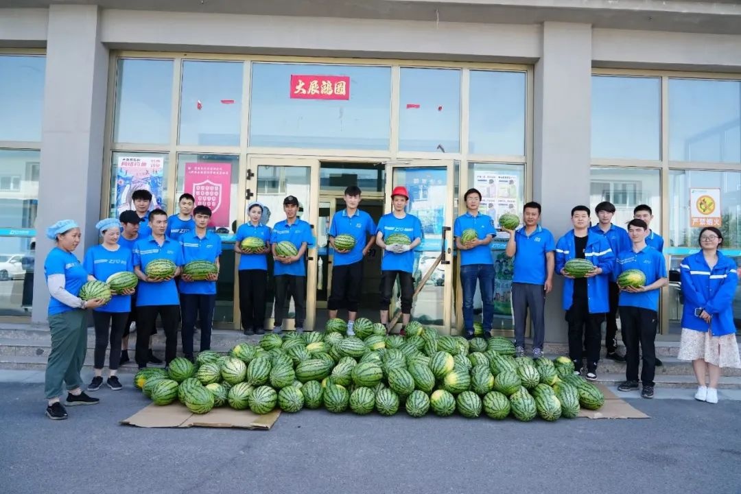 多地中通為一線員工發放防暑降溫用品