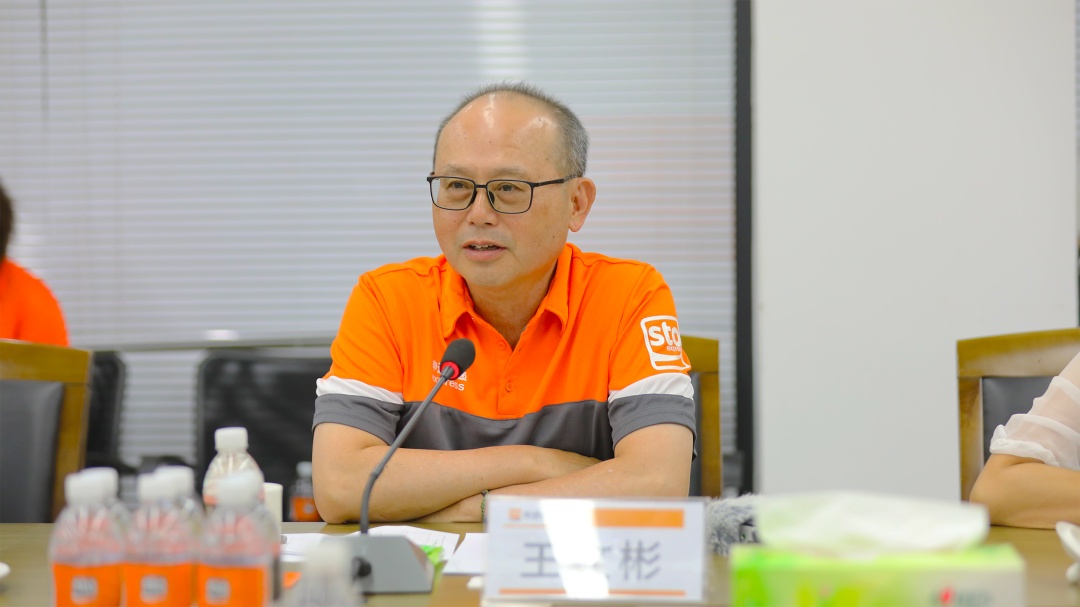 申通總裁王文彬：沒有快遞員們風風雨雨派件，就不會有今天的申通
