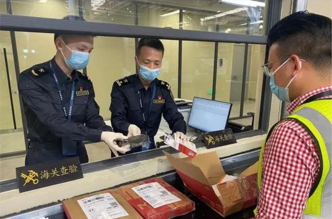 鄂州花湖機場順豐轉運中心開通國際快件業務