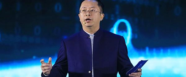 周鴻祎出手，360上線AI搜索App