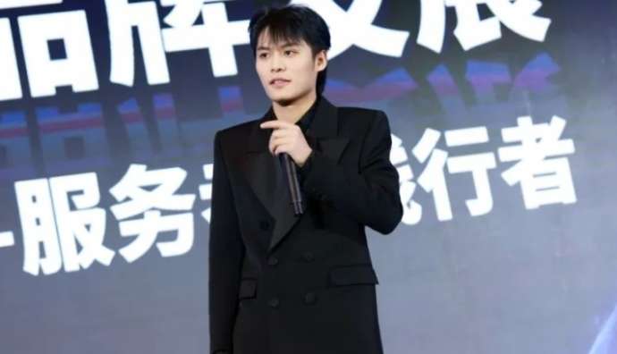 小楊哥直播帶貨降至一周一次  王小孟